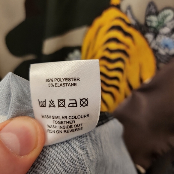 🇬🇧 Jaded London Men's Satin Panel Souvenir Tee Raglan Tiger Camo Floral S - Picture 5 of 6